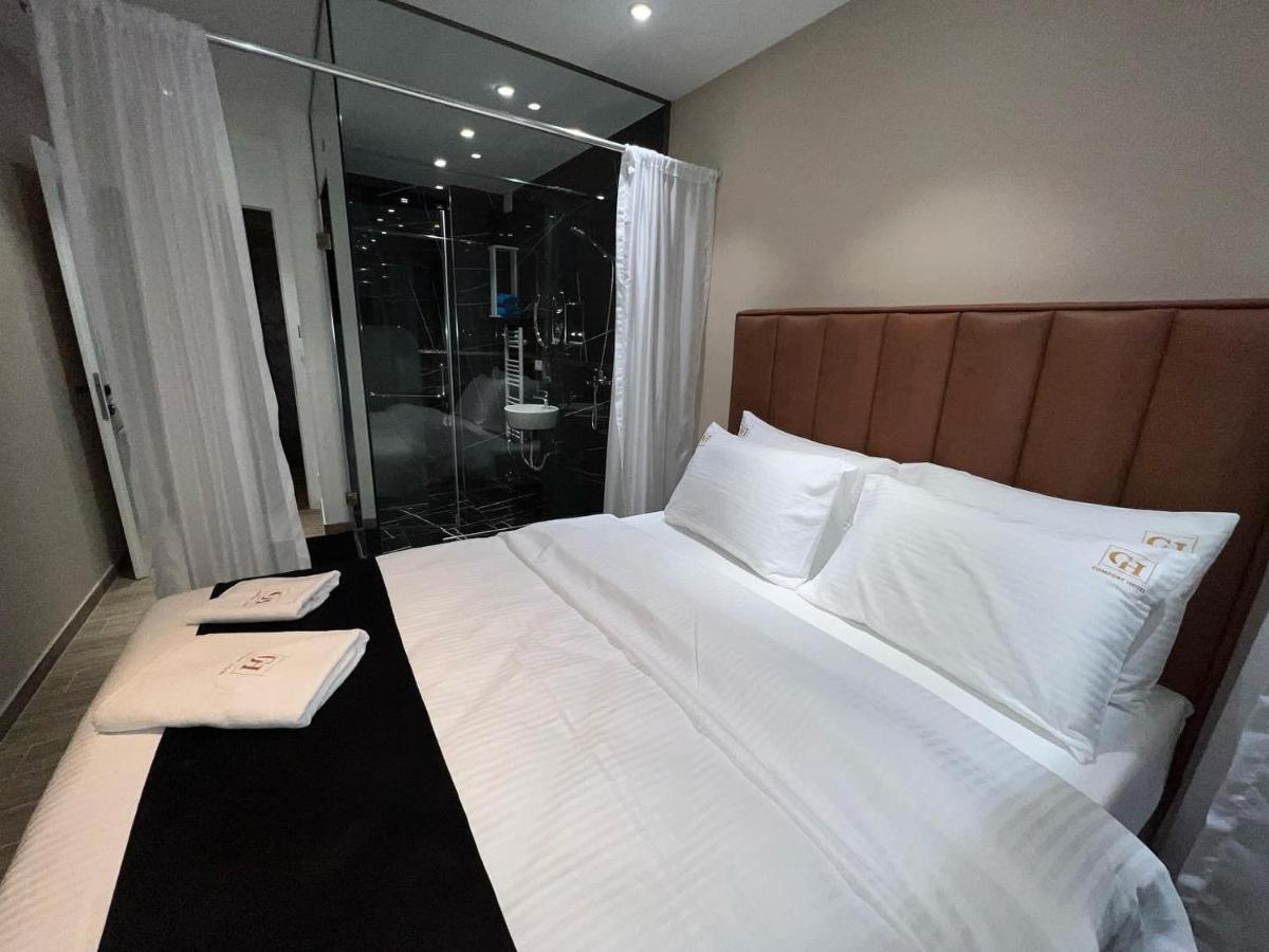 Comfort Hotel Struga Buitenkant foto