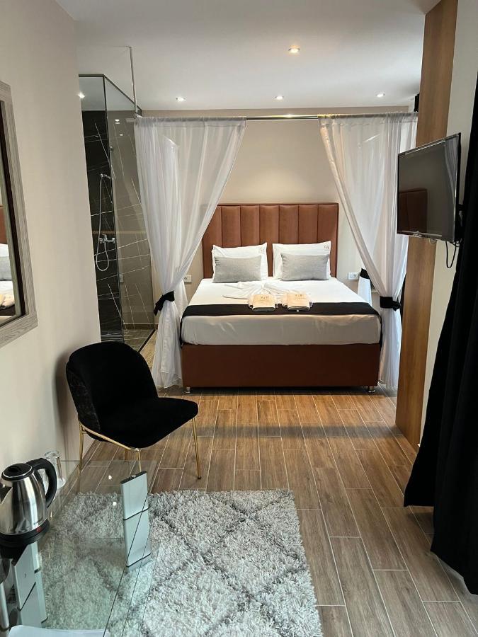 Comfort Hotel Struga Buitenkant foto