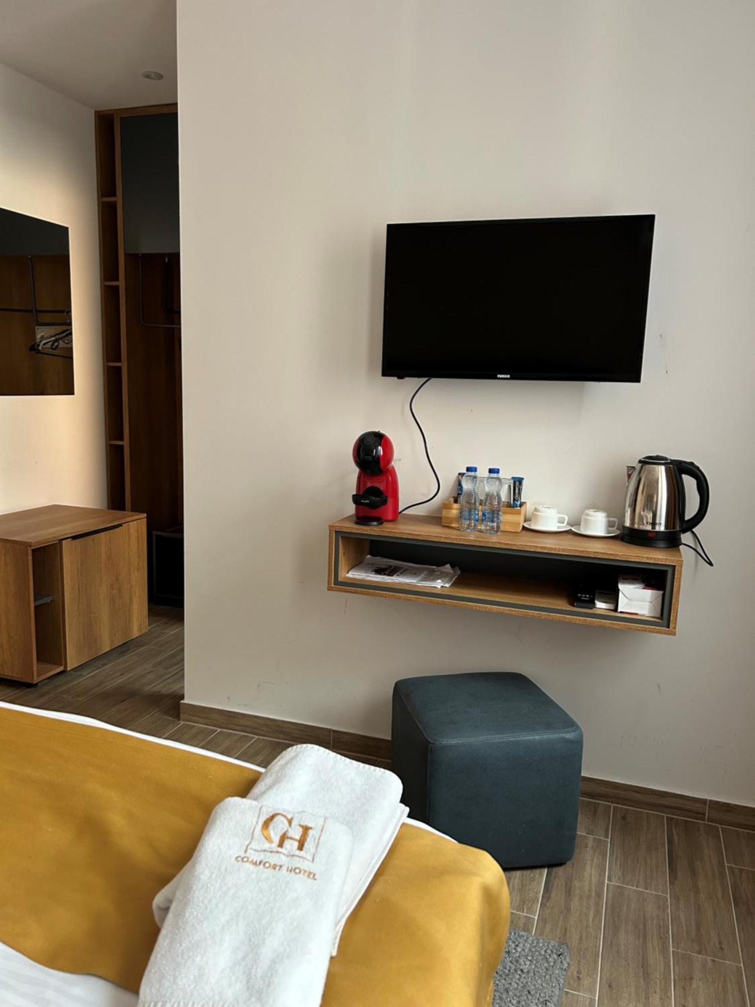 Comfort Hotel Struga Buitenkant foto
