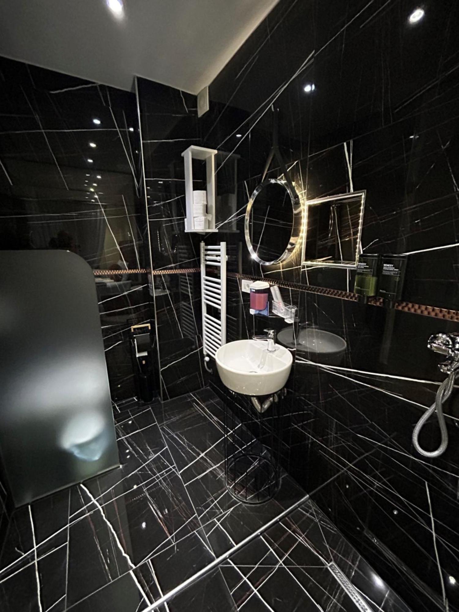 Comfort Hotel Struga Buitenkant foto