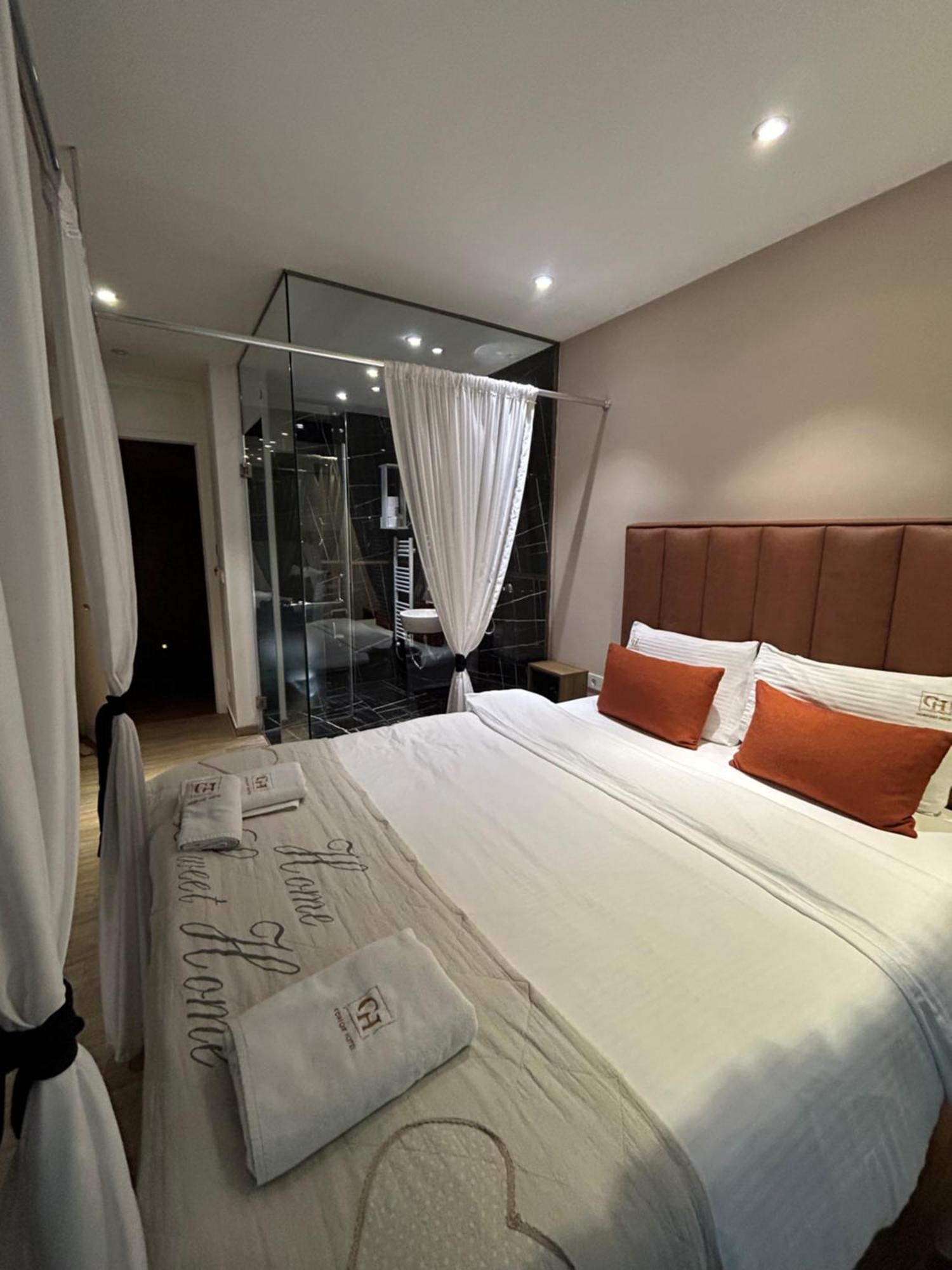 Comfort Hotel Struga Buitenkant foto