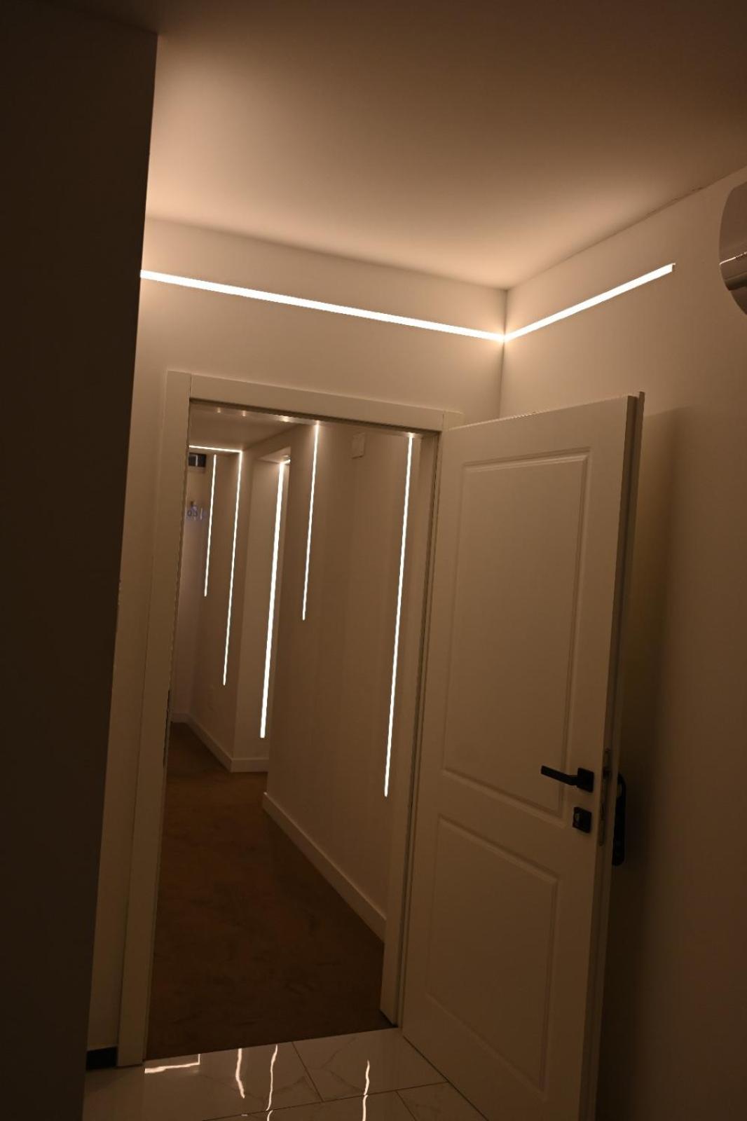 Comfort Hotel Struga Buitenkant foto